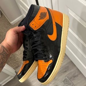 AIR JORDAN 1 RETRO HIGH OG 'SHATTERED BACKBOARD 3.0'